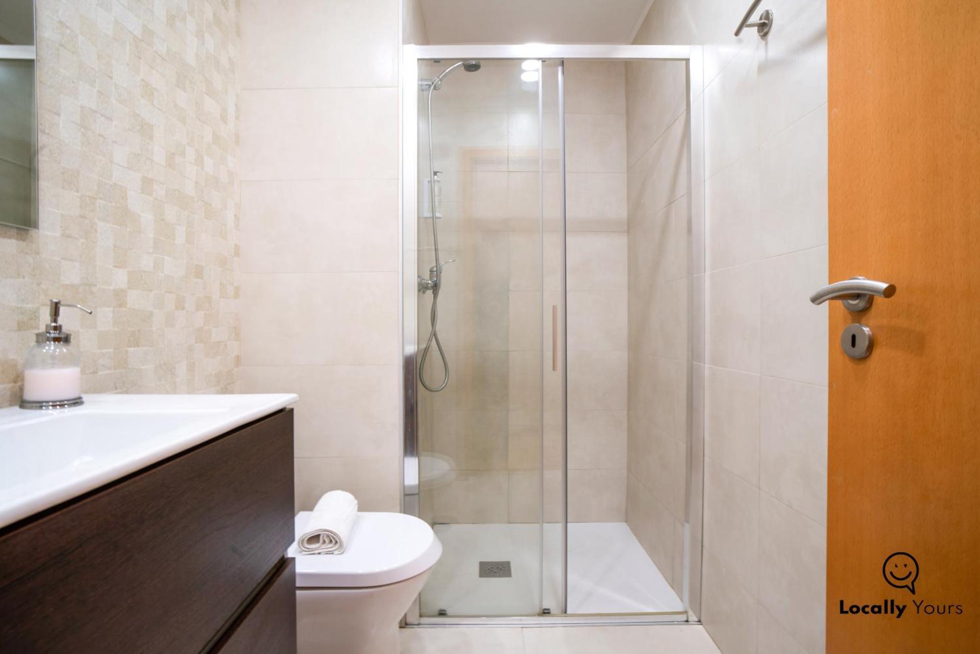 Locally Yours Oporto Apartments ภายนอก รูปภาพ